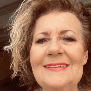 Meet your Posher, Rita